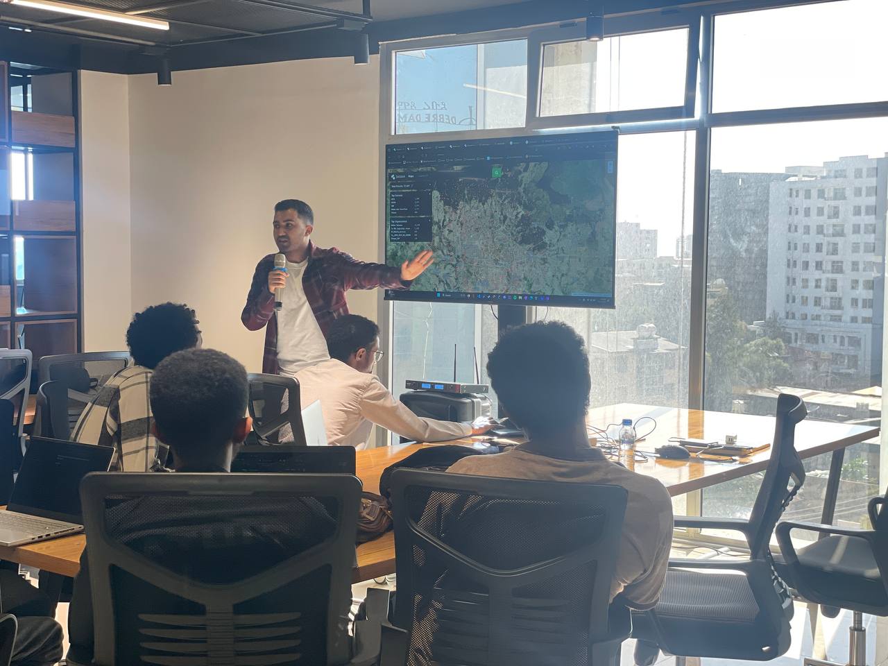 Demo a Threat 1 - Photo 5